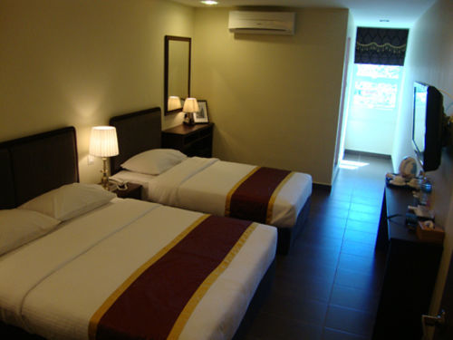 Hotel Dm 3*